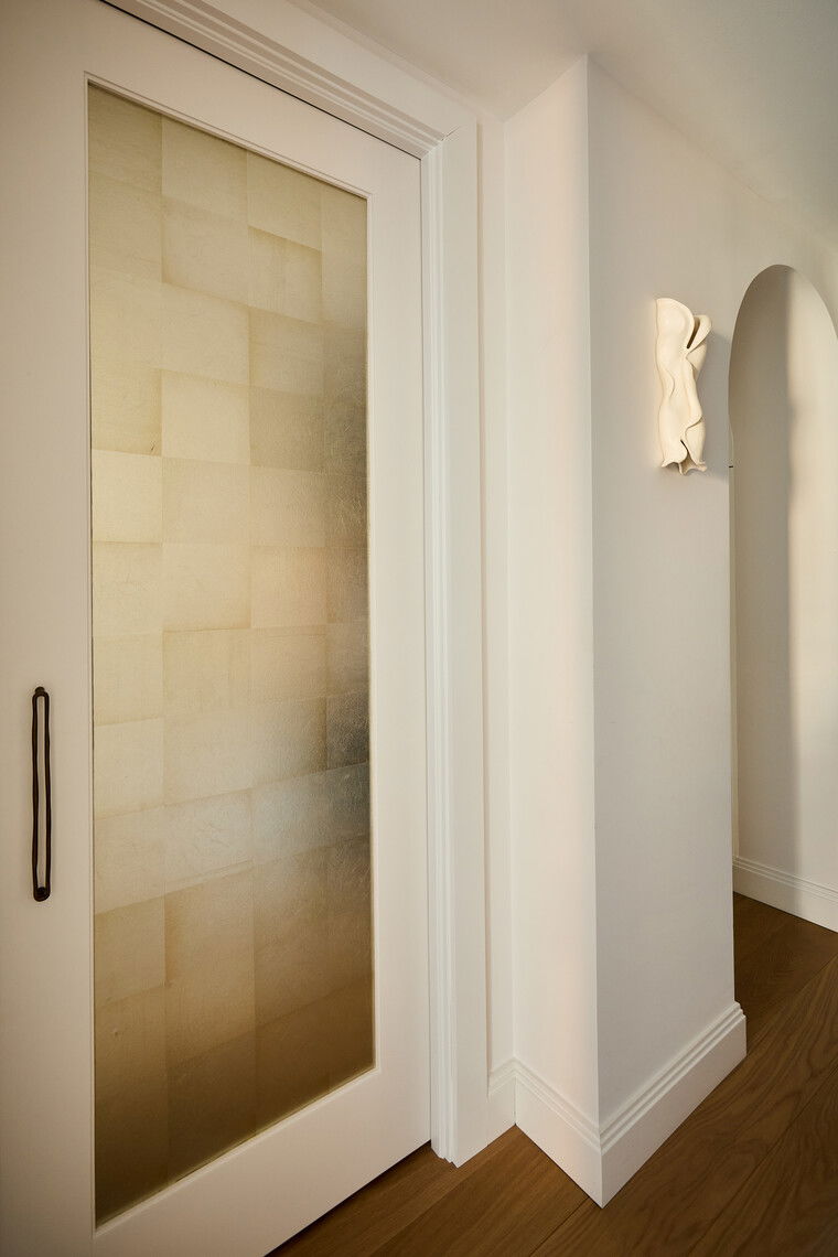 Online design Modern Hallway/Entry by Devanshi S. thumbnail