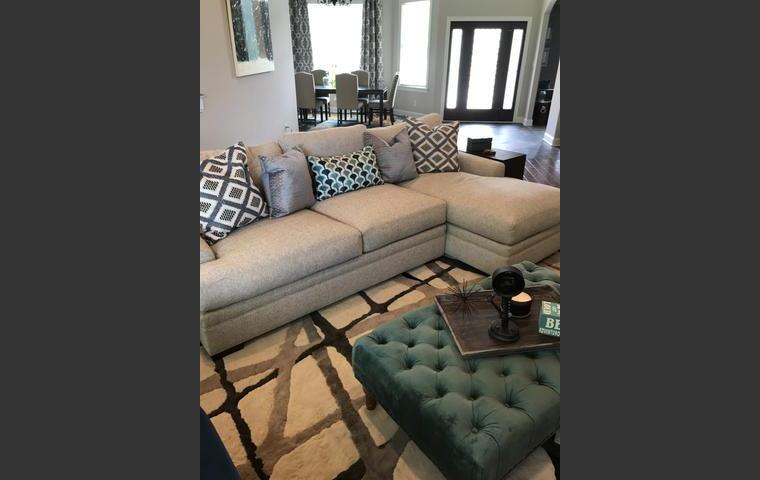 Online design Transitional Living Room by Brooke M. thumbnail