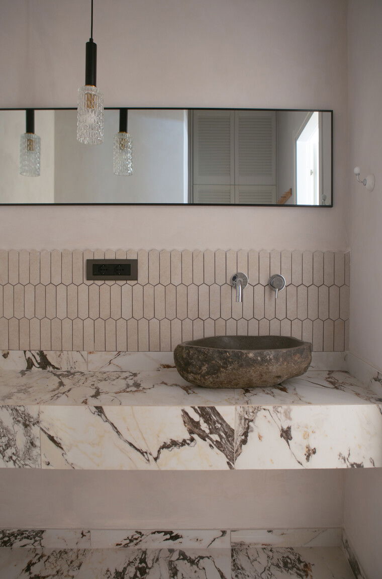 Online design Beach Bathroom by Christina N. thumbnail