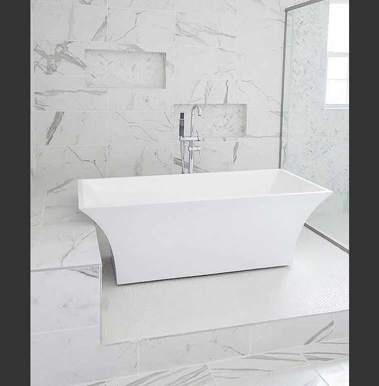 Online design Modern Bathroom by Yumilka S. thumbnail
