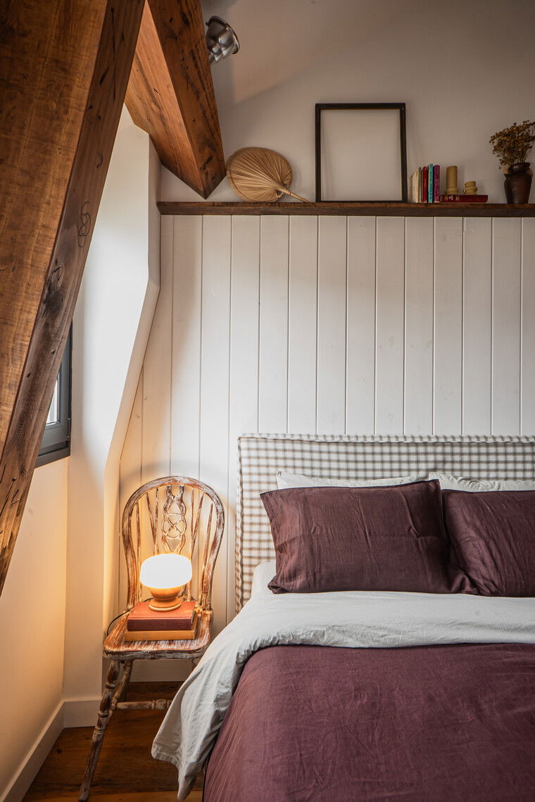 Online design Country/Cottage Bedroom by Gabriela L. thumbnail