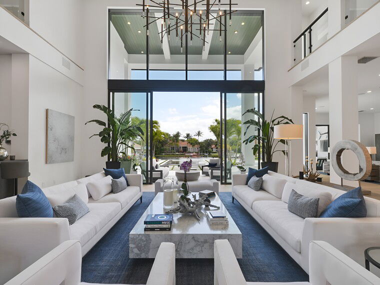 Online design Transitional Living Room by Judi M. thumbnail