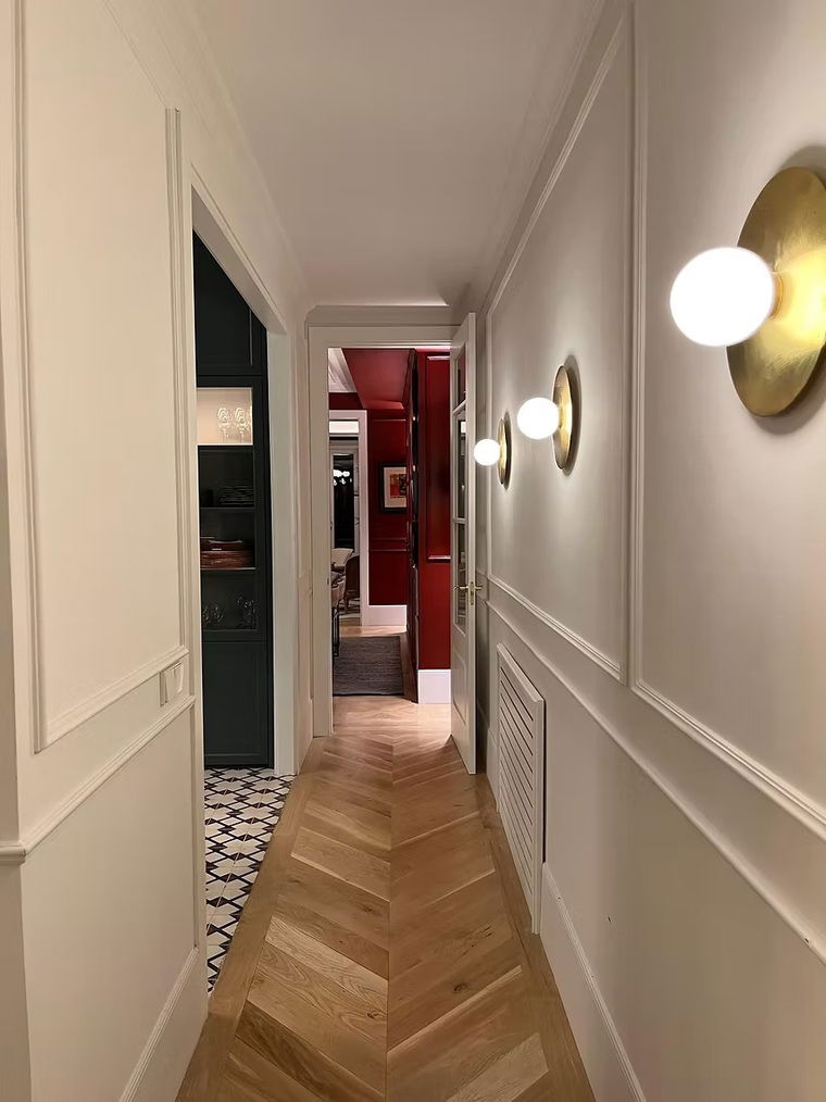 Online design Contemporary Hallway/Entry by Nacho H. thumbnail