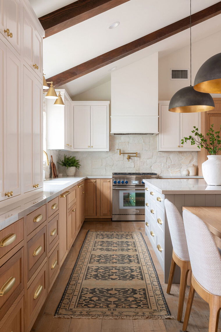 Online design Transitional Kitchen by Laura R. thumbnail