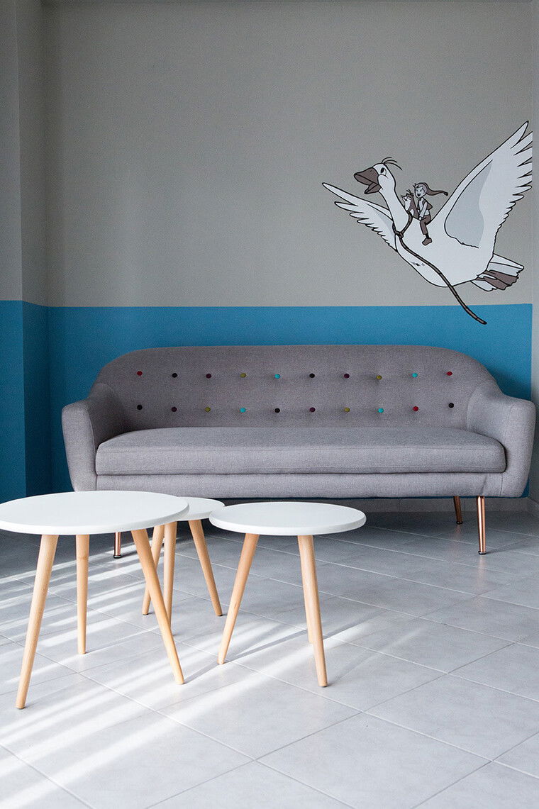 Online design Modern Business: 1 Space by Sandra K. thumbnail