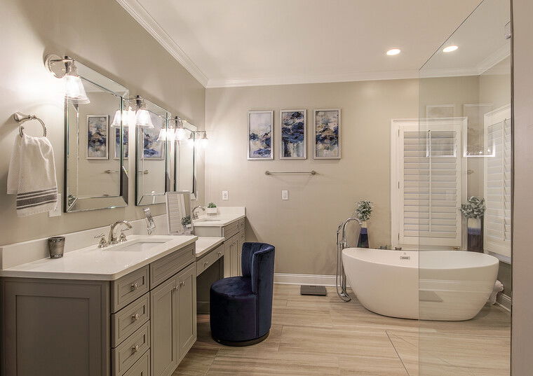 Diseño en línea Baño Transicional por Jennifer H. miniatura