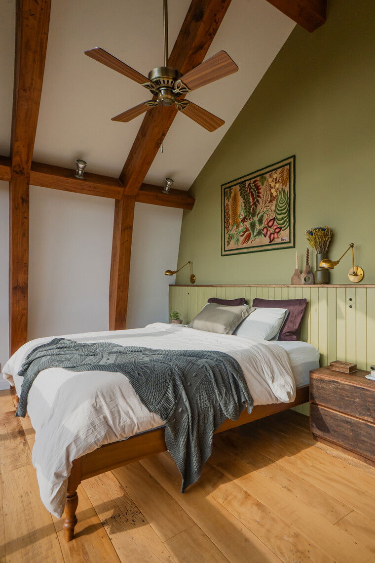 Online design Country/Cottage Bedroom by Gabriela L. thumbnail