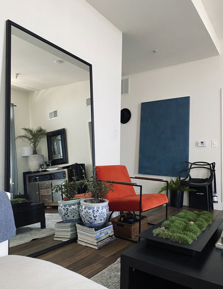 Online design Eclectic Living Room by Laura J. thumbnail