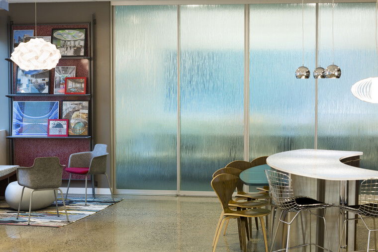 Online design Eclectic Business: 1 Space by Jillian M. thumbnail