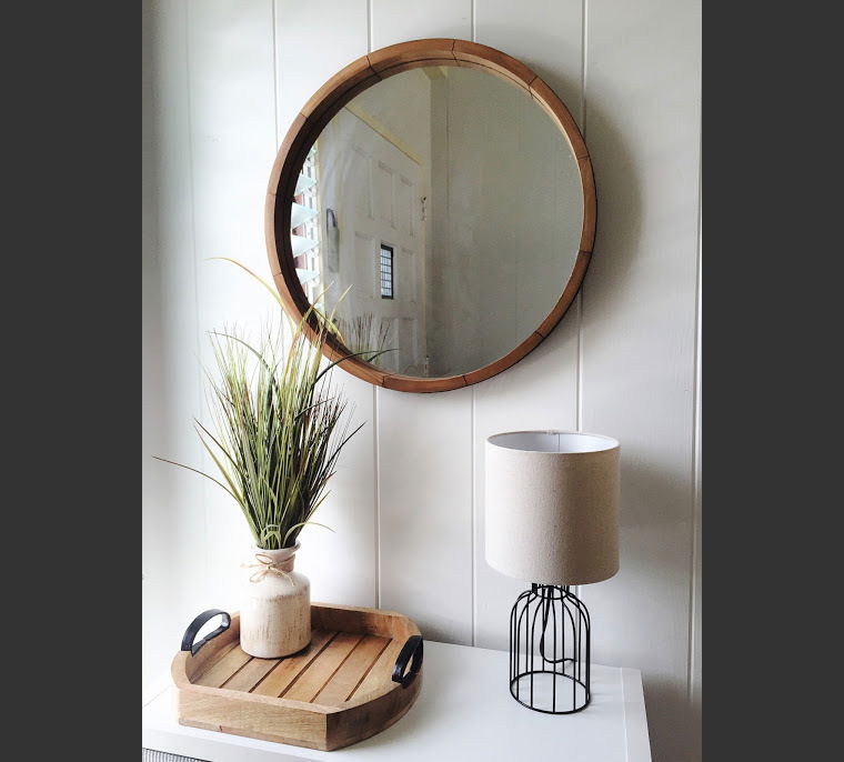 Online design Country/Cottage Hallway/Entry by Ajita T. thumbnail