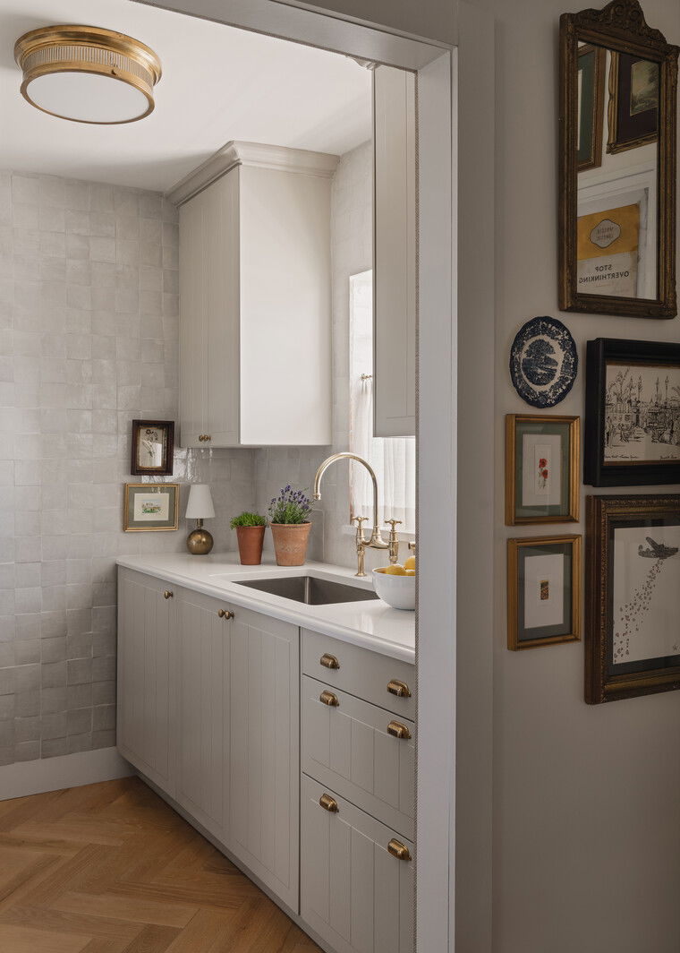 Online design Transitional Kitchen by Christina M. thumbnail