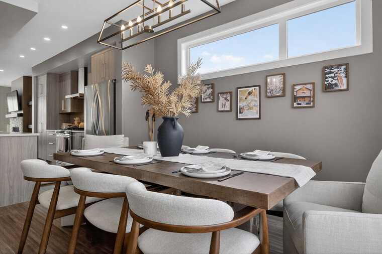 Online design Country/Cottage Dining Room by Renee G. thumbnail