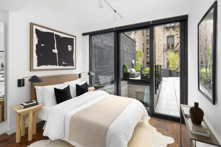 Online design Contemporary Bedroom by Leanna S. thumbnail
