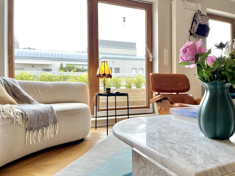 Online design Modern Living Room by Blanca C. thumbnail