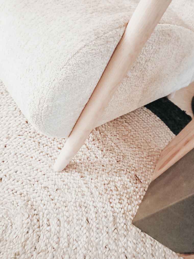 Online design Country/Cottage Bedroom by Ana V. thumbnail
