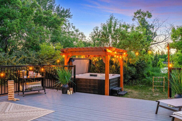 Online design Beach Patio by Renee G. thumbnail