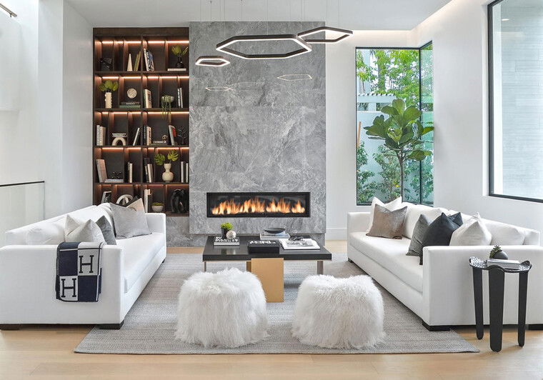 Online design Contemporary Living Room by Lori D. thumbnail