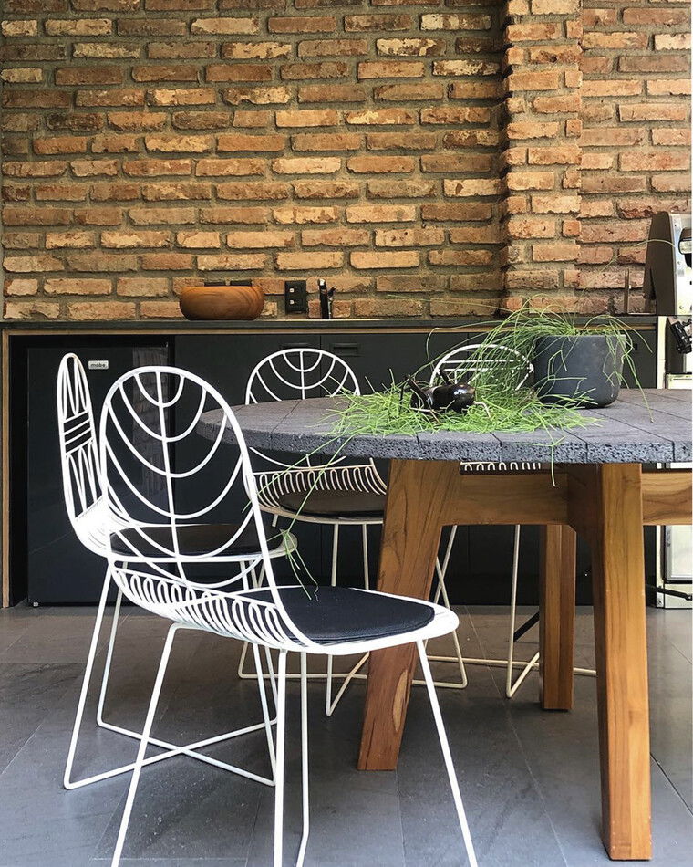 Online design Eclectic Patio by Sofia V. thumbnail