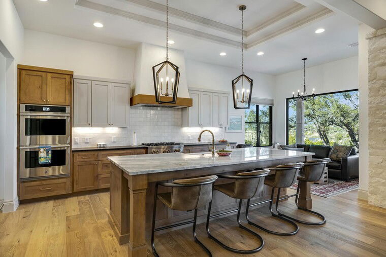 Online design Country/Cottage Kitchen by Erica G. thumbnail