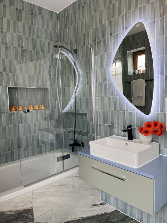 Diseño en línea Baño Moderno por Blanca C. miniatura