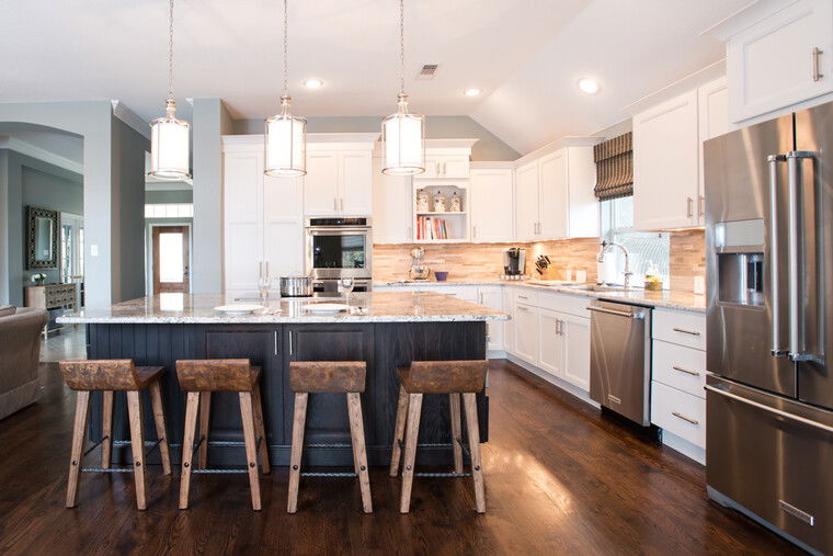 Online design Eclectic Kitchen by Jamie M. thumbnail