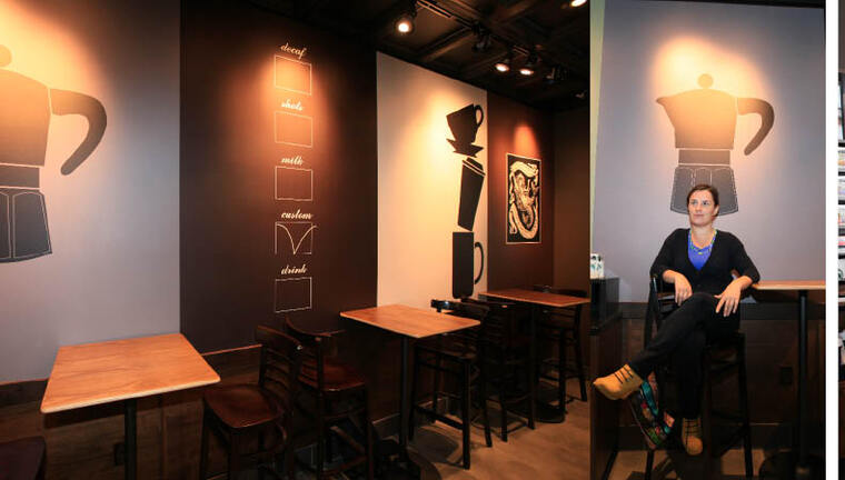 Online design Transitional Business: 1 Space by Serena Z.  thumbnail