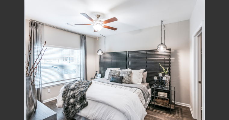 Online design Contemporary Bedroom by Jaslyn B. thumbnail