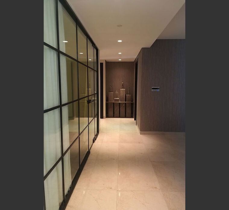 Online design Contemporary Hallway/Entry by Brinda K. thumbnail