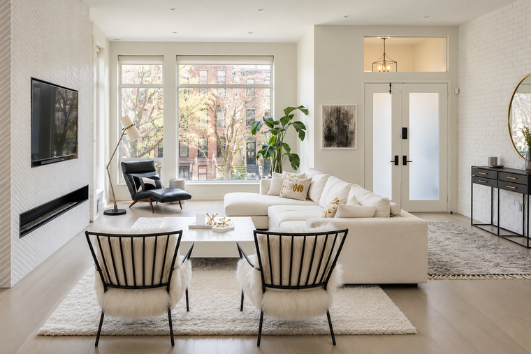 Online design Contemporary Living Room by Joyce H. thumbnail