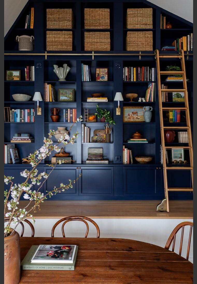 Online design Transitional Home Office by Meriol P. thumbnail