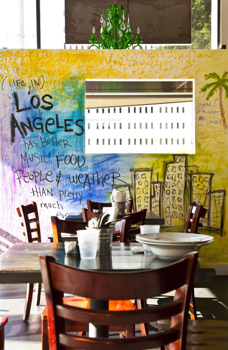 Online design Eclectic Business: 1 Space by Serena Z.  thumbnail