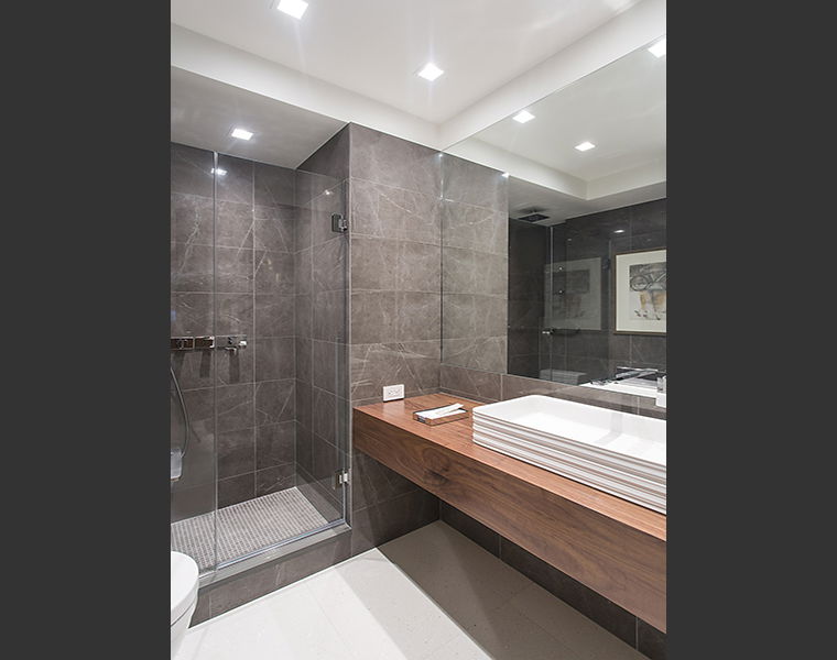 Diseño en línea Baño Contemporáneo por Susan W. miniatura