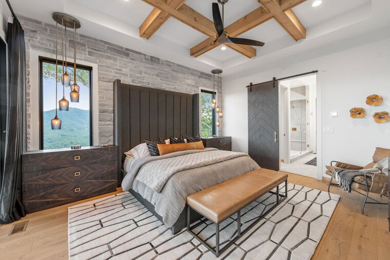 Online design Modern Bedroom by Jason D. thumbnail