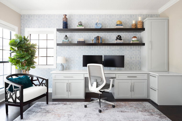 Online design Modern Home Office by Lacie H. thumbnail