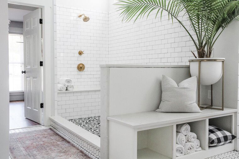 Online design Beach Bathroom by Casey H. thumbnail