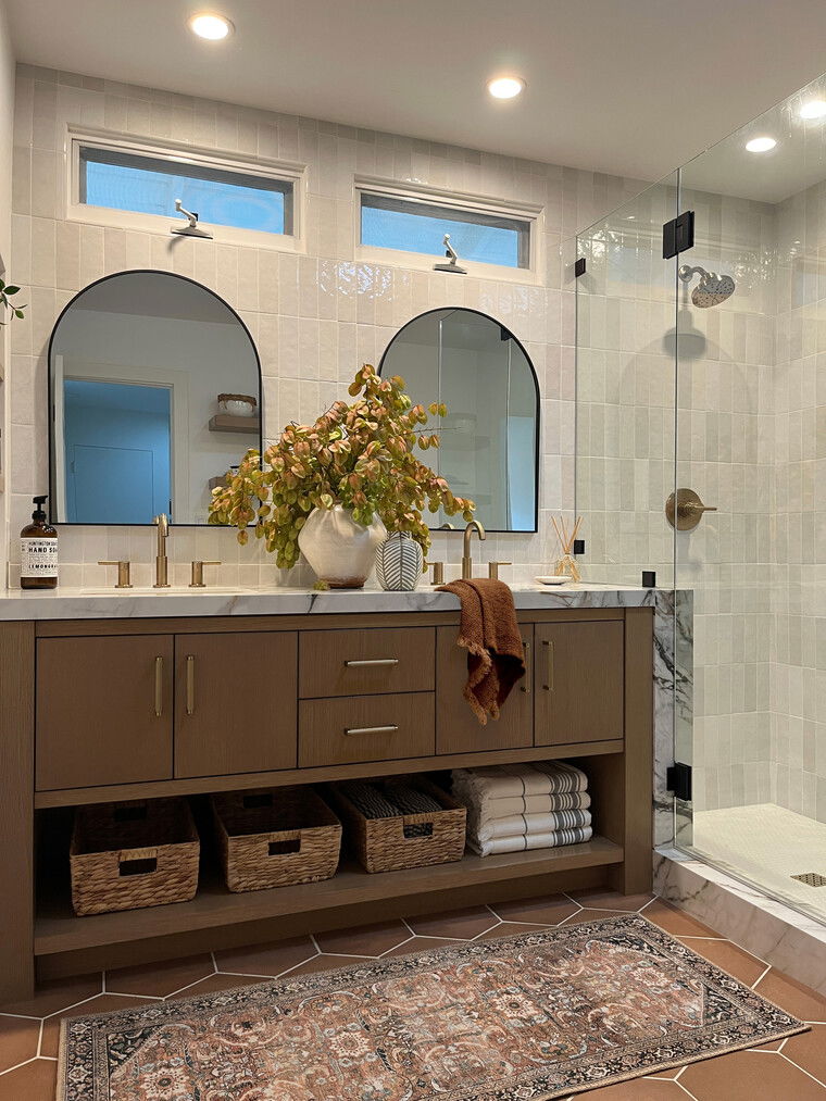 Online design Transitional Bathroom by Bita T. thumbnail