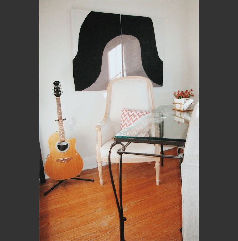 Online design Eclectic Living Room by Christina T. thumbnail