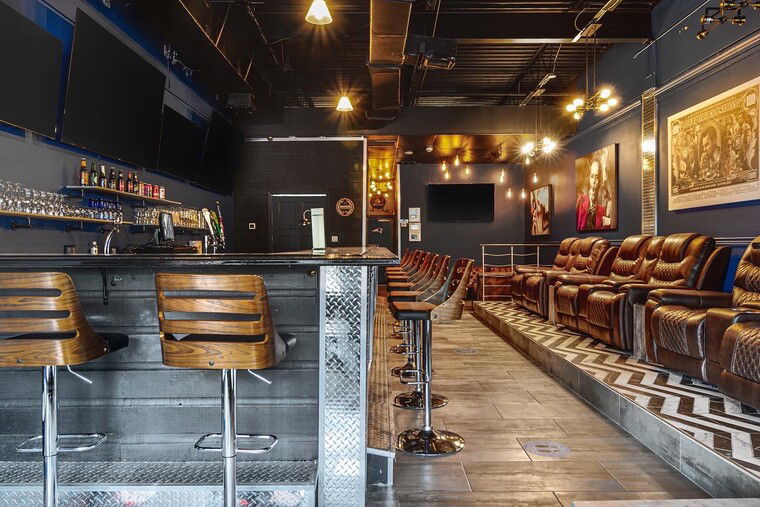 Online design Contemporary Business: 1 Space by Yumilka S. thumbnail