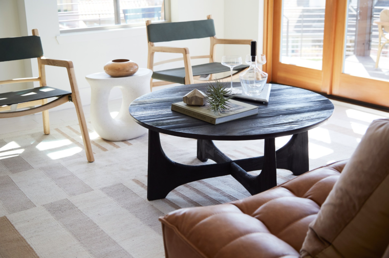 Online design Contemporary Living Room by Bridget B. thumbnail