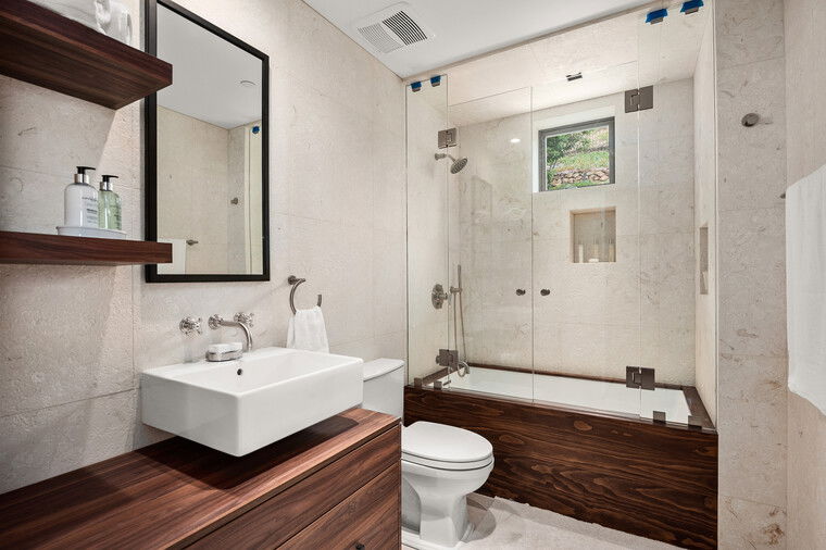 Online design Contemporary Bathroom by Kristin G. thumbnail