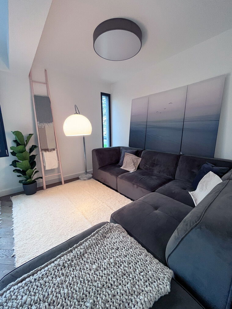 Diseño en línea Sala de Estar Moderna por Blanca C. miniatura