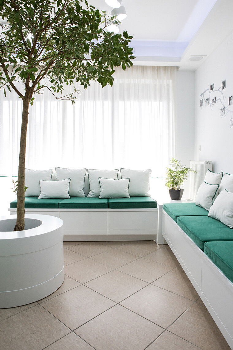 Online design Modern Business: 1 Space by Sandra K. thumbnail