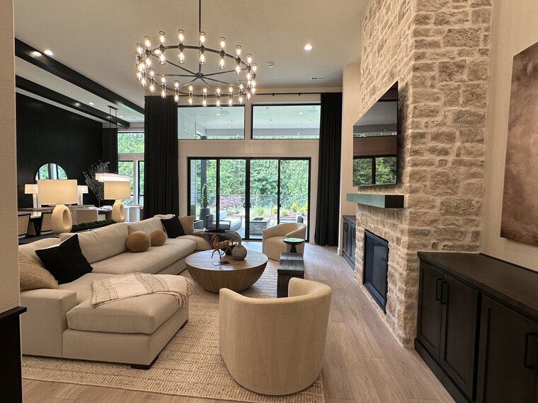 Online design Contemporary Living Room by Casey H. thumbnail