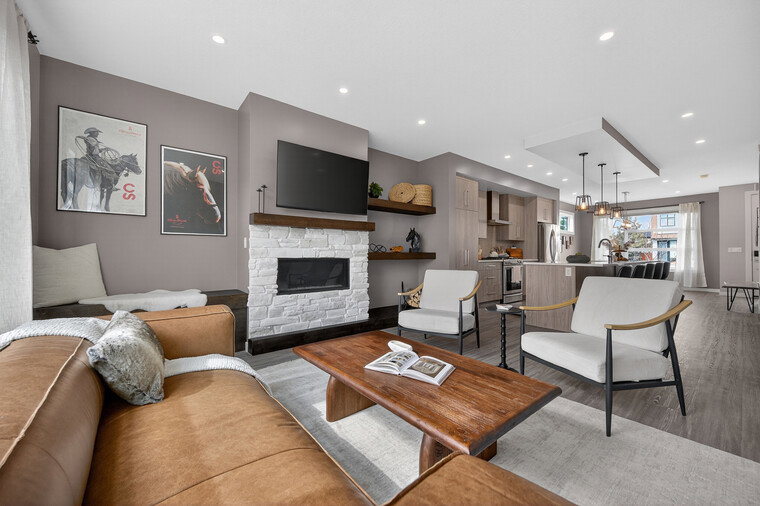 Online design Country/Cottage Living Room by Renee G. thumbnail