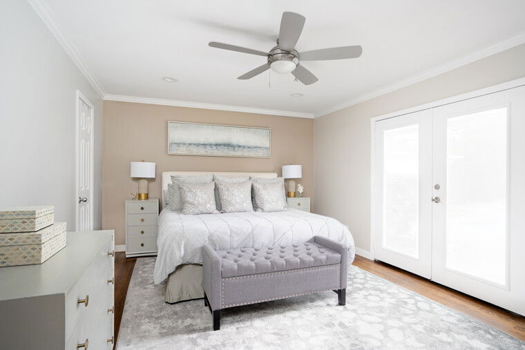 Online design Modern Bedroom by Lacie H. thumbnail