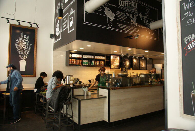 Online design Modern Business: 1 Space by Serena Z.  thumbnail