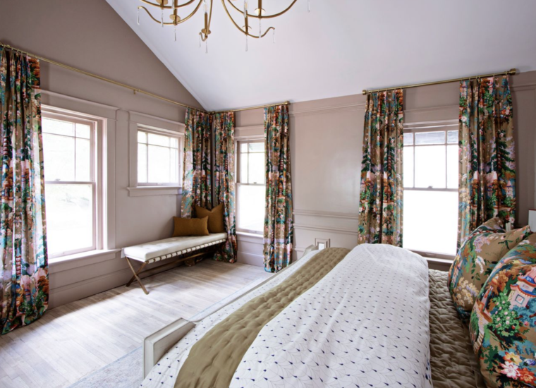 Online design Traditional Bedroom by Mary C. thumbnail