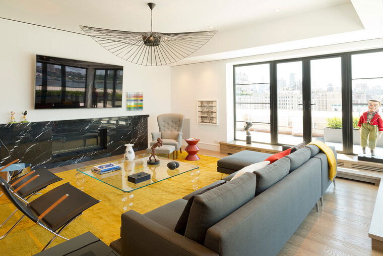 Diseño en línea Sala de Estar Moderna por Susan W. miniatura