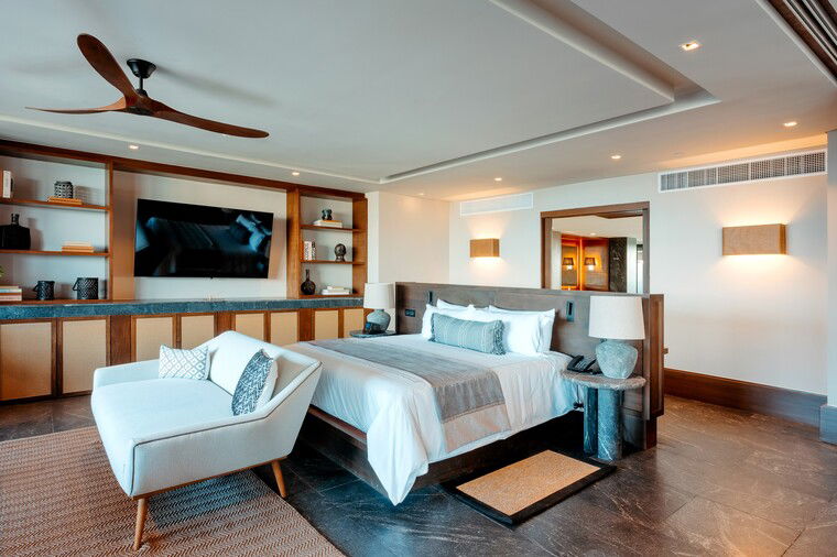 Online design Transitional Bedroom by Sofia V. thumbnail