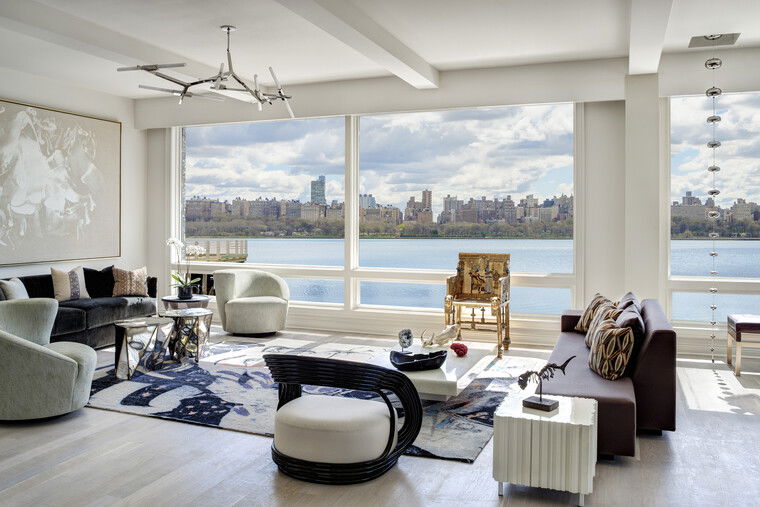 Online design Eclectic Living Room by Catherine W. thumbnail